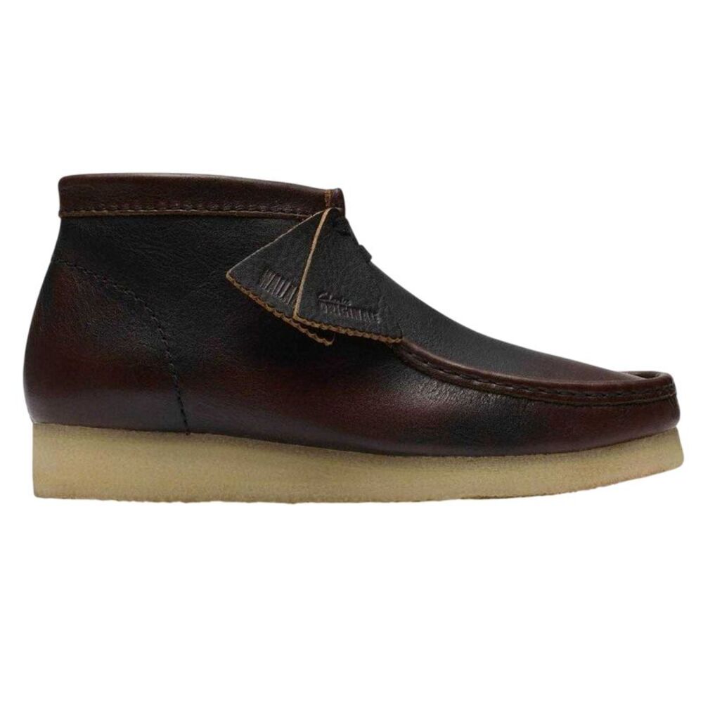 Clarks Originals Mens Wallabee Suede Flat Boots / Brown